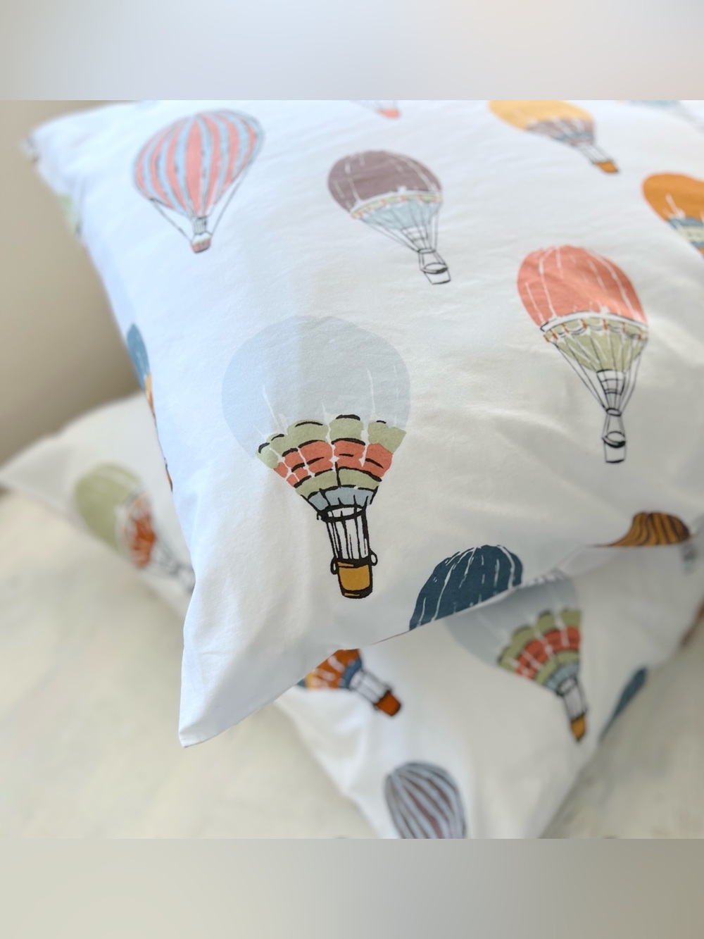 2 Garnet Hill Up In The Air STANDARD Pillowcases Hot Air Balloon Cotton Colorful